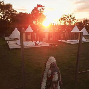 Pinewood Park - Tipis, Hot Tubs And Lodges